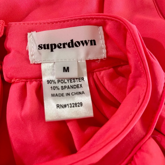 🔥SEXY🔥NWOT Neon Hot Pink Superdown Open Back Crop Top Sz M Medium - Picture 11 of 11